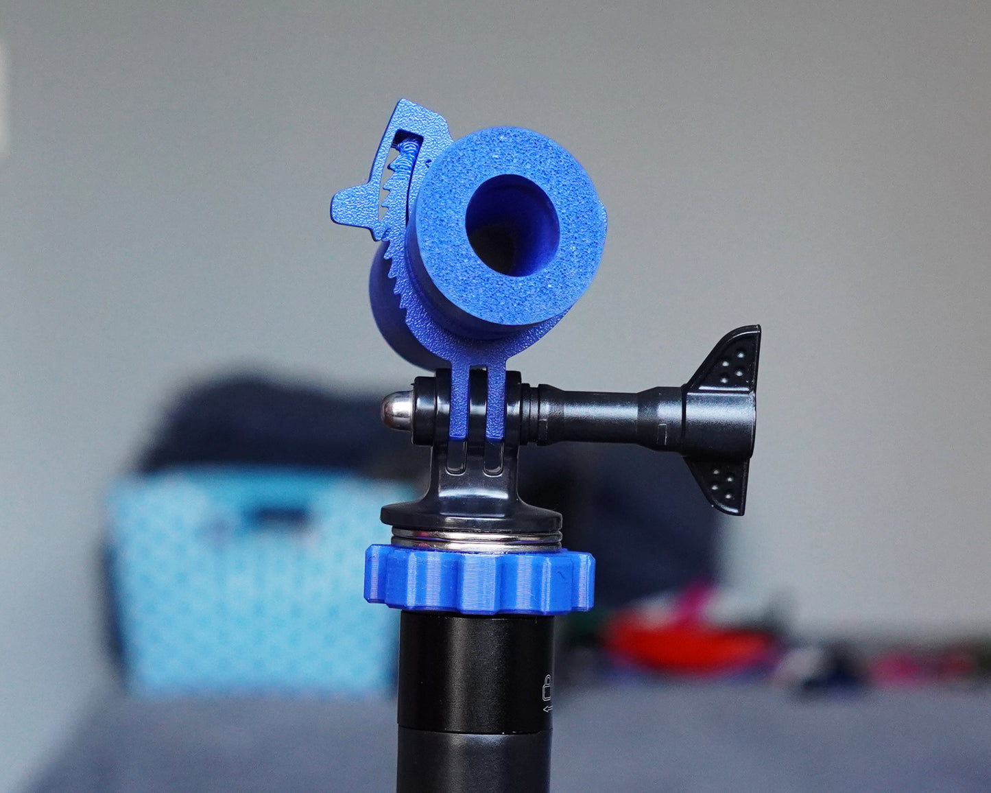 Dark blue large magnet